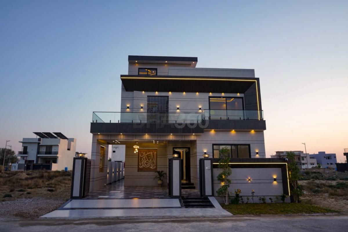 10 Marla House For Sale